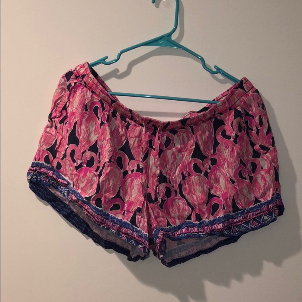 Cutest LIlly pulitzer shorts!